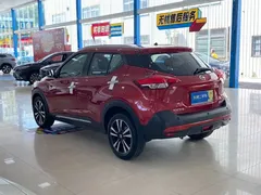 2021 Nissan Kicks 1.5L XV CVT Luxury — фото 11