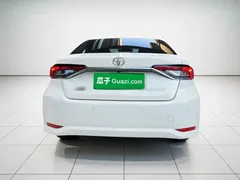 2021 Toyota Corolla TNGA 1.5L CVT Elite, белый — фото 3