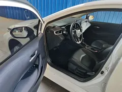 2021 Toyota Corolla TNGA 1.5L CVT Elite, белый — фото 12