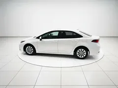 2021 Toyota Corolla TNGA 1.5L CVT Elite, белый — фото 25