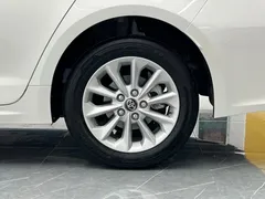 2021 Toyota Corolla 1.2T S-CVT Elite, белый — фото 12