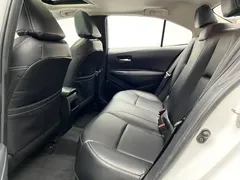 2021 Toyota Corolla 1.2T S-CVT Elite, белый — фото 16