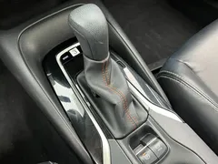 2021 Toyota Corolla 1.2T S-CVT Elite, белый — фото 18