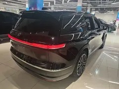 2026 Nio ES8 6-seat Executive Signature, чёрный — фото 7