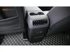 2025 Leapmotor C16 EV 630 LiDAR 6-seat, чёрный — фото 10