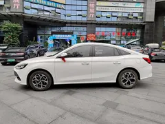 2023 MG MG5 180DVVT MT Fashion, белый — фото 3
