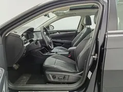 2022 Volkswagen Passat 330TSI Elite, чёрный — фото 10