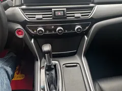 2022 Honda Inspire 260TURBO, синий — фото 16