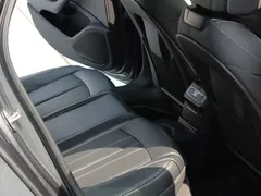 2023 Audi A4L 40 TFSI Luxury Dynamic — фото 5