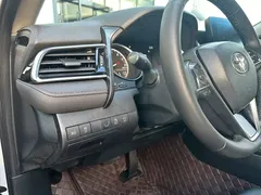 2021 Toyota Camry 2.0G Luxury, белый — фото 16