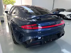 2024 Xiaomi SU7 4WD Long Range Advanced ADAS Max, синий — фото 19