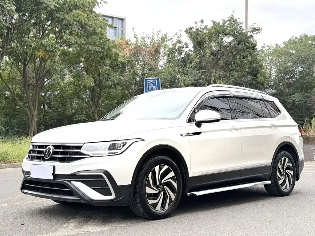2022 Volkswagen Tiguan L 330TSI AT 2WD Smart Enjoy