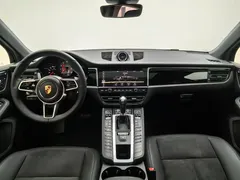 2021 Porsche Macan S 3.0T — фото 12