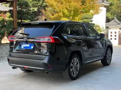 2022 Toyota Wildlander 2.5L Hybrid E-CVT 4WD Luxury Plus, чёрный — фото 7