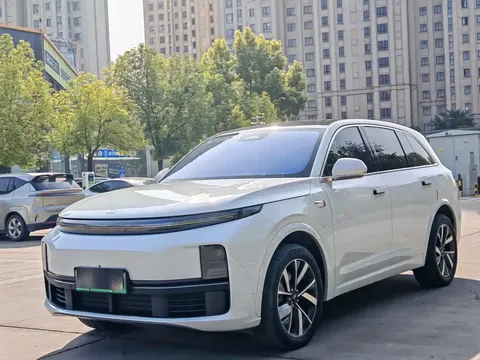 2023 Li Auto L7