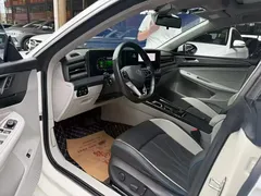 2023 Volkswagen Lamando L 280TSI DSG, белый — фото 4