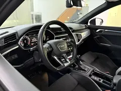 2022 Audi Q3 45 TFSI quattro Fashion Sport — фото 10