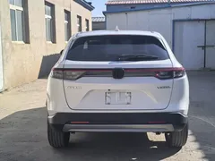 2023 Honda Vezel 1.5L CVT Tech, белый — фото 5