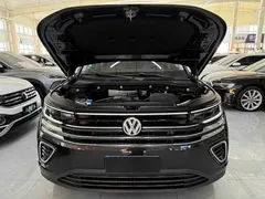 2023 Volkswagen Talagon 330TSI Luxury, чёрный — фото 20