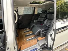 2019 Honda Elysion 2.0L Hybrid Luxury, белый — фото 7