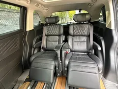 2019 Honda Elysion 2.0L Hybrid Luxury, белый — фото 8