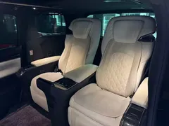 2020 Lexus LM 300h 4, чёрный — фото 11