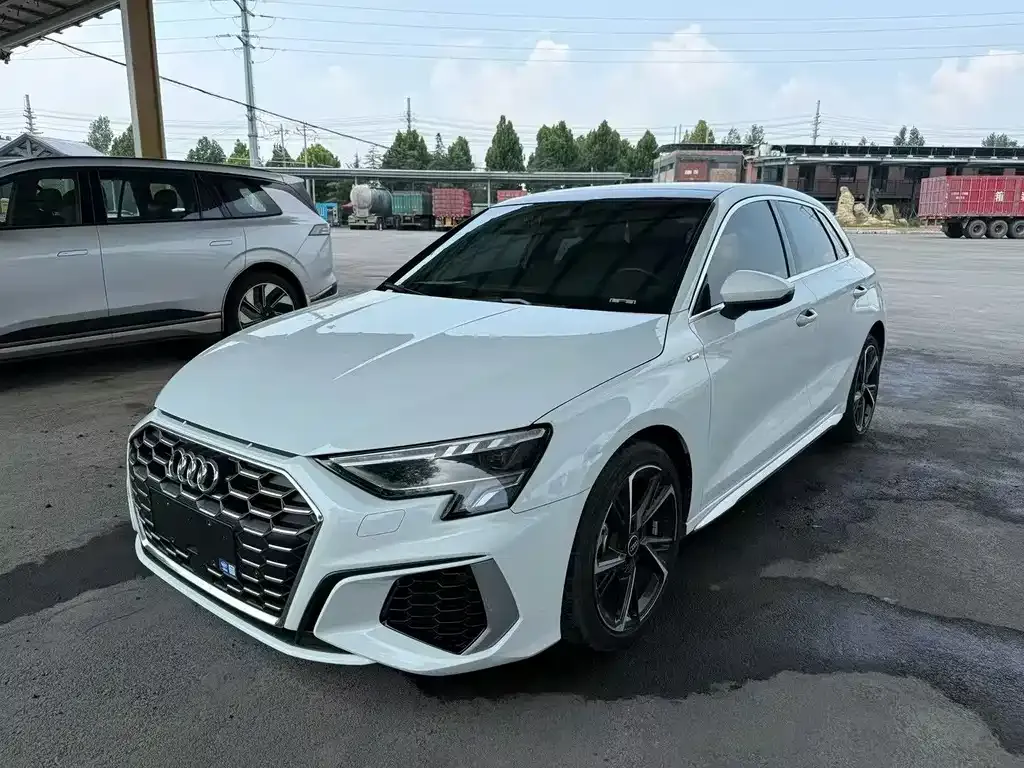 2023 Audi A3 Sportback 35 TFSI Fashion Sport