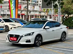 2021 Nissan Teana 2.0L XL Upper AD1, белый — фото 1