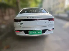 2023 BYD Qin PLUS Champion DM-i PHEV 55KM Leading, белый — фото 3