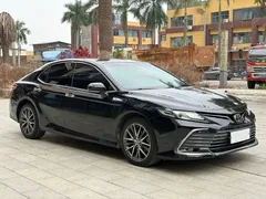 2021 Toyota Camry 2.5G Luxury, чёрный — фото 3