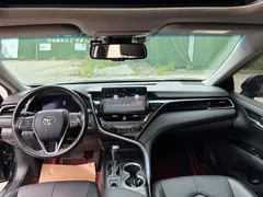 2021 Toyota Camry 2.5G Luxury, чёрный — фото 8