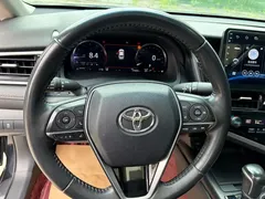 2021 Toyota Camry 2.5G Luxury, чёрный — фото 9