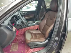 2022 Volvo XC60 4WD Zhiyi Luxury — фото 15