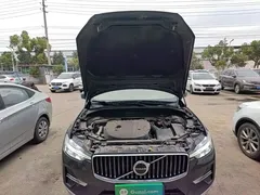 2022 Volvo XC60 4WD Zhiyi Luxury — фото 20