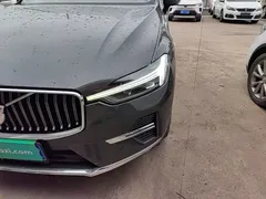 2022 Volvo XC60 4WD Zhiyi Luxury — фото 24