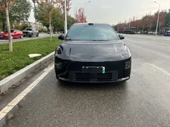 2025 Li Auto i6 4WD Standard, чёрный — фото 2