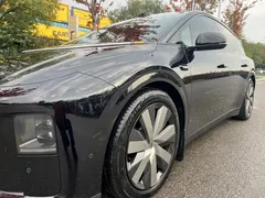 2025 Li Auto i6 4WD Standard, чёрный — фото 4
