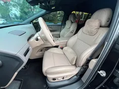 2025 Li Auto i6 4WD Standard, чёрный — фото 10