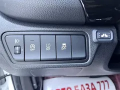 2021 Kia Seltos 1.5L CVT Trend, белый — фото 10