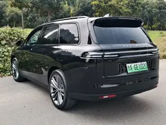 2024 Leapmotor C16 EREV 200 Premium, чёрный — фото 8