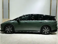 2025 Li Auto i8 Standard, синий — фото 4
