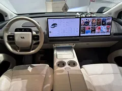 2025 Li Auto i8 Standard, синий — фото 7
