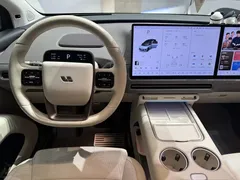 2025 Li Auto i8 Standard, синий — фото 8
