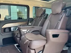 2022 Mercedes-Benz V-Class V 260 L Long Wheelbase Luxury, чёрный — фото 10