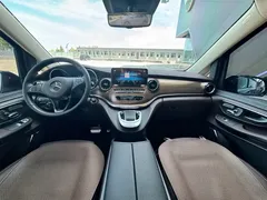 2022 Mercedes-Benz V-Class V 260 L Long Wheelbase Luxury, чёрный — фото 11