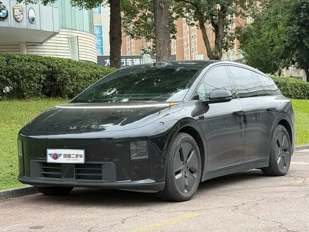 2025 Li Auto i6 2WD Standard