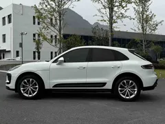 2023 Porsche Macan 2.0T, белый — фото 12