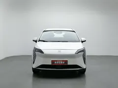 2025 Aion Y Plus 510 Smart Enjoy, белый — фото 3