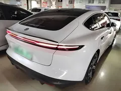 2022 Nio ET5 75kWh, белый — фото 7