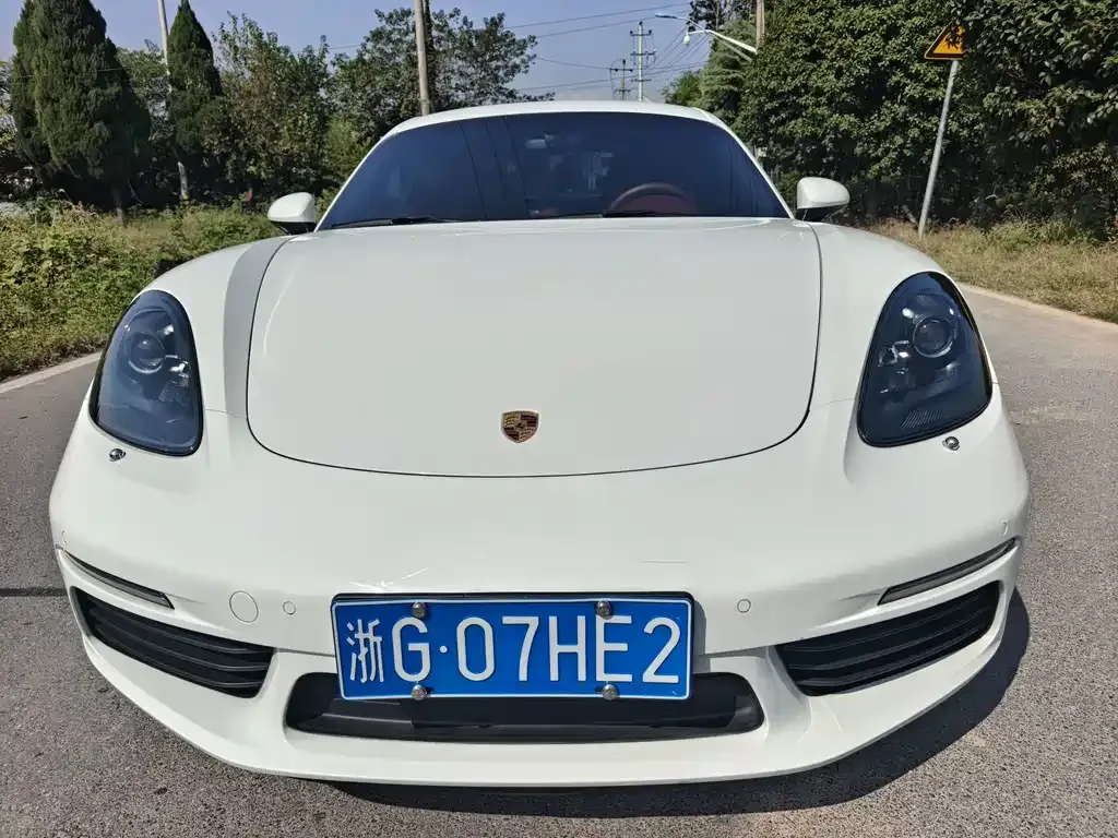 2020 Porsche 718 Cayman 2.0T